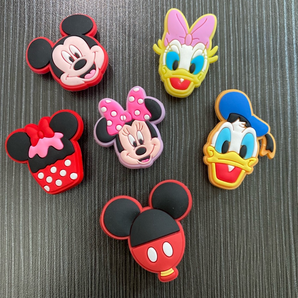 Cute Disney Croc Charms (6pcs)